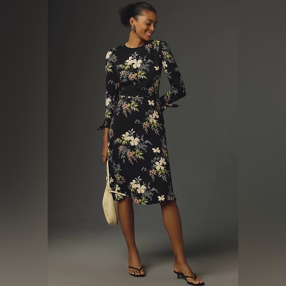 Reformation Dresses & Skirts - Reformation Port Midi Dress in Floral Print
